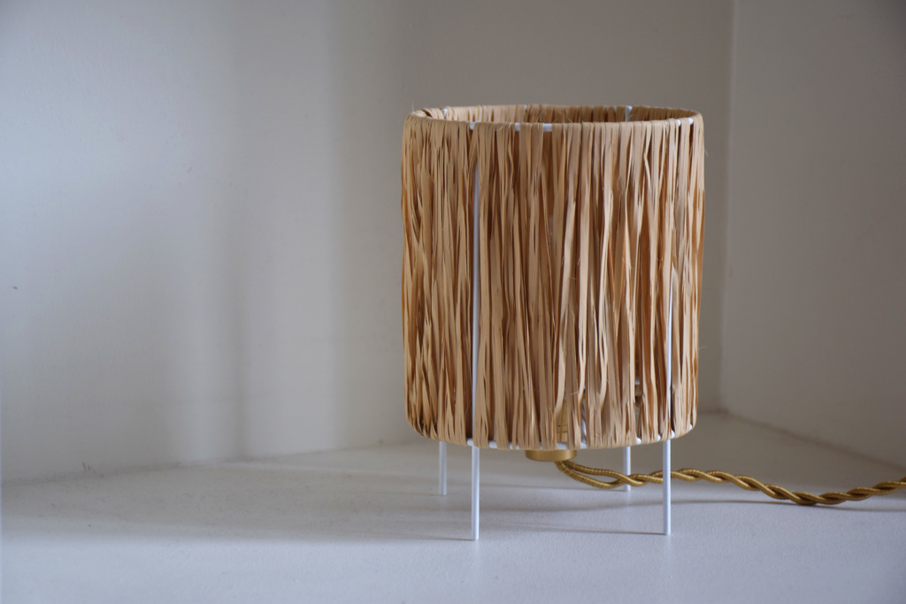 Luminaire en raphia • © Les Bons Détails