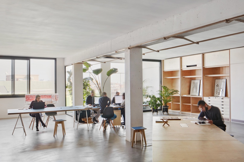 Un espace de co-working pour architectes et designers à Barcelone • Les Bons Détails