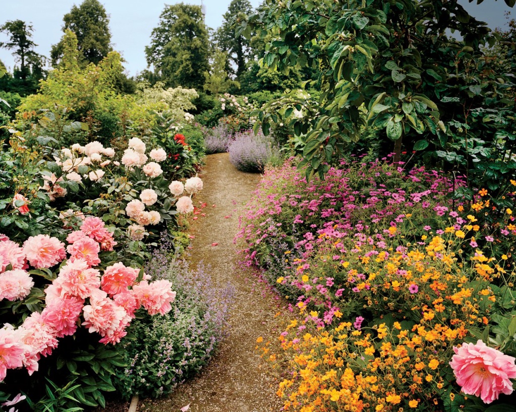 Dries Van Noten's house, Liers, Belgium • Les Bons Détails